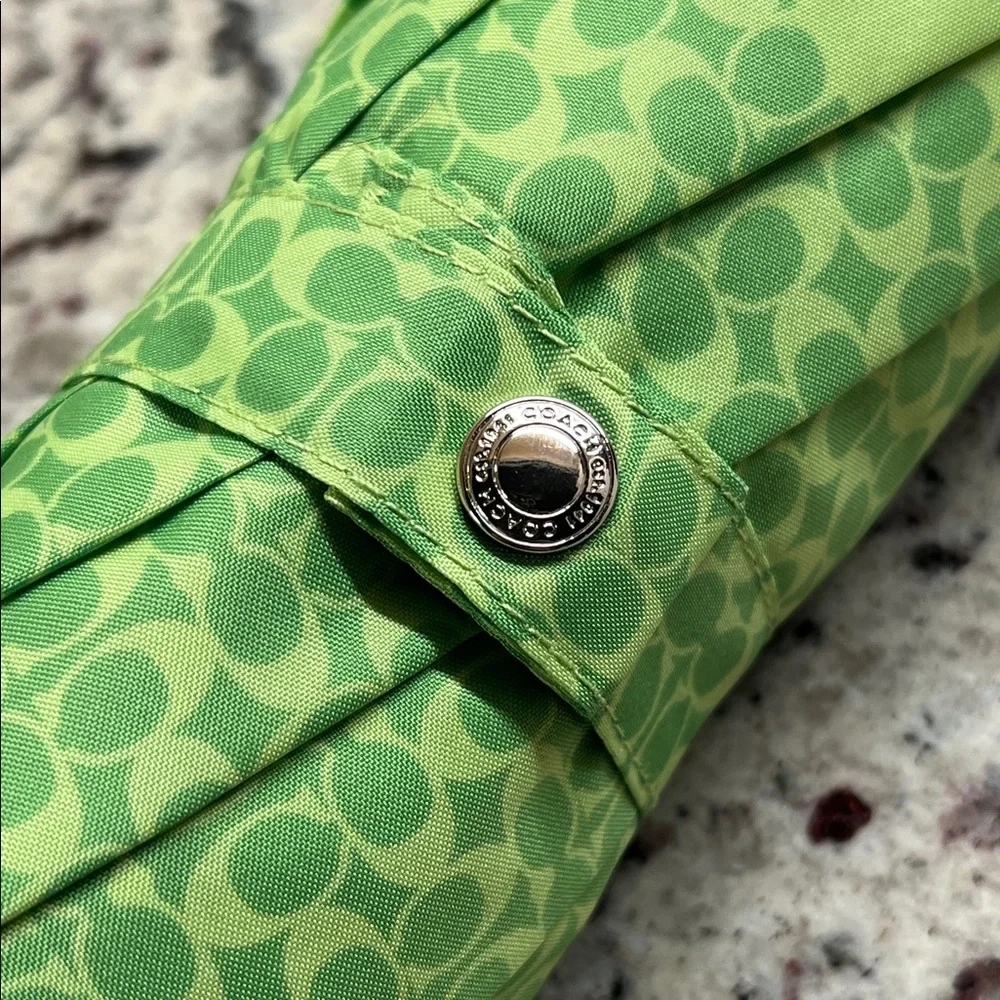 Coach Signature Umbrella NWT - Picture 5 of 7